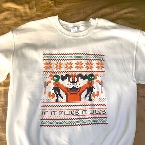 Gildan funny sweater. Size L